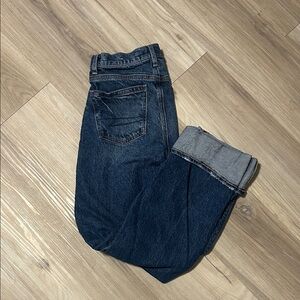 Woman’s Blue American Eagle Jeans